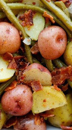 potatoes, green beans and bacon on a plate