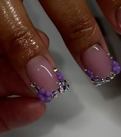 Lilac Purple Nails Short, Dark Purple Nails Short, Short Baddie Nail Ideas, Mardi Gras Nails Ideas, Short Purple Nail Ideas, Biab Designs, Purple Short Nails, Purple Christmas Nails, Nail Ideas Purple