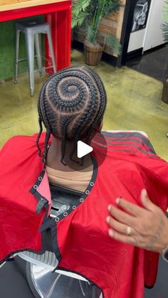 𝐻𝒶𝓃𝓃𝒶𝒽 𝒢. on Instagram: "🌀  Haircut: @1reds  Braids: @fear.of.conformity     #londonbraids #freestylebraider #braids #braidswithdesigns #cornrow #manbunbraids #feedinbraids #hairart  #braiddesigns #Puertoricanbraider #braidart  #floridabraider #njbraiders #dopebraids #nybraiders #chicagobraids #retwist #freestylebraids #freestylebraider #freestyle #celebritybraider #explorepage #ukbraids #braidslondon #stpetebraider #braidsofstpete #tampabraider #braidsoftampa #travelbraider" Automatic Hair Braider, Travel Bra, 2024 Haircut, Braided Man Bun, Braid Styles For Men, Hair Twist, Braid Designs, Twist Styles, Flo Rida