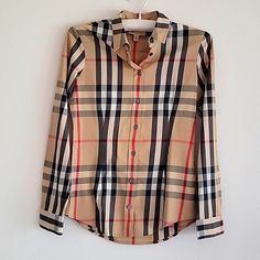 Burberry Brit Size Xs Women's Tradional Plaid Button Down In Excellent Condition. Worn Just A Few Times, It's A Gorgeous Shirt That Gets Tons Of Compliments. Burberry Tops, Burberry Plaid, Plaid Shirt Women, Burberry Black, Burberry Brit, Black Tan, Shirt Women, Black And Tan, Plaid Shirt