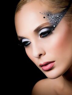 Masquerade Makeup, Catwalk Makeup, Avant Garde Makeup, Dramatic Makeup, Stage Makeup, Fantasy Makeup, Editorial Makeup, Glam Makeup