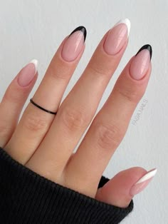 Black Nails With White Tips French Manicures, Black And White French Tip, Tip Nails Ideas, French Tip Nails Ideas, Black French Tip Nails, White French Nails, Black French Tip, Feather Nails, White Tip Nails