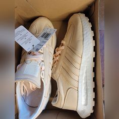 New Authentic Adidas Retropy E5 Gw 9420 Soft Leather Women Shoe Sizes 6.5, 7, 8.5, And 9 Womens Ultra Boost, Adidas Cloudfoam Women, Adidas Volleyball Shoes, Adidas Retropy E5, Tan Adidas, Pink And White Adidas, Adidas Retropy, Adidas Shoes Nmd, Black Sneakers Women