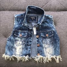 New And Never Worn! Jeans Jacket Trendy Blue Denim Vest For Winter, Casual Blue Denim Vest For Winter, Worn Jeans, Battle Jacket, Diy Fashion Accessories, Jeans Jacket, M Jeans, Rue21, Jean Jackets