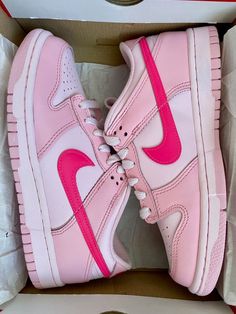 "Step up your sneaker game with the adidas low dunks in triple pink - a must-have for any sneakerhead! 💖🔥 #adidas #sneakerhead #pink #dunks #fashion #streetstyle #trendy #sneakeraddict #shoegamestrong #viral" Παπούτσια Nike Free, Pink Nike Shoes, Back To School Shoes, Nike Shoes Girls, Jordan Shoes Girls