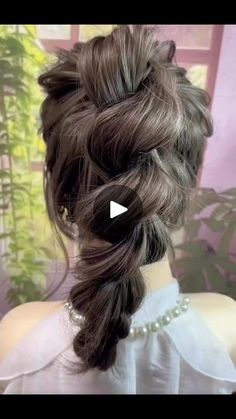 1.2M views · 5.9K reactions | 😍😍 | เทคนิคผมสวย Aniston Hair, Up Dos For Medium Hair, Chicken Quesadillas, Medium Hair, Cosmetology, Hair Dos, Hairstyle Ideas, Hair Updos, Hair Tutorial