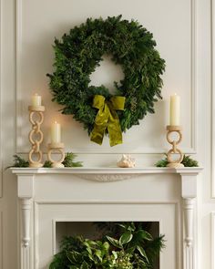 Holiday Decor  – serena & lily Serena And Lily Christmas, Natural Christmas Mantle, Penthouse Design, New York Penthouse, New York Home, Custom Photo Albums, Banner Image, Evergreen Wreath, New York Homes