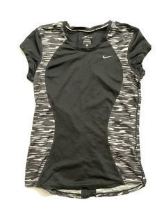 Nike Just Do It Running Women’s Tank Top Size S Gym X-train Camo Black Dri-fit Size: Women’s Small Item has been steamed and Sanitized Comes for a pet / smoke free home Condition is preowned, please see pictures of actual item. Shipped with USPS First Class Mail. Item will be packed securely. All item’s over $100 will need to be signed for and insured. We combine shipping on multiple items, and usually ship within 1 business day / 7 days a week. Any question please feel free to message us thank Nike Fitted Activewear For Jogging, Fitted Nike Activewear For Jogging, Day 7, Nike Just Do It, Running Women, Just Do It, Dri Fit, Do It, Camo