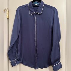 Silky Texture Pajama Top Style Button Down Front Nwot Navy Collared Top With Buttons, Blue Blouse With Button Closure And Spread Collar, Blue Collared Top With Button Closure, Blue Button-up Shirt For Daywear, Shirt With Piping, Blue Button Down Shirt, Silky Texture, Pajama Top, Piping