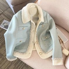 Long Sleeve Light Blue Cropped Elegant Tweed Jacket – Nada Outfit Land Stitch Clothes, Basic Jackets, Long Sleeves Coats, Casual Streetwear, Polo Collar, Crop Jacket