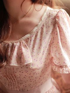 Delicate Femininity Feminine Dressing, Meg March, Pink Cottage, Soft Feminine, Pleated Chiffon, Winter Mode, Rose Cottage, Vestidos Vintage