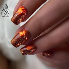 Flame nail design: 35 photos for inspiration Foil Nail Designs, Flame Nail Art, Lip Beauty, Pretty Nail Art Designs, Pretty Nail Art, Foil Nails, Autumn Nails