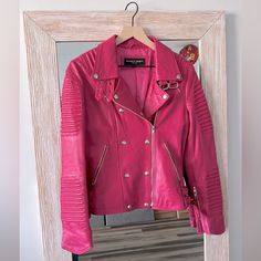 I Am Selling Multiple Biker Jackets In Red, Fuchsia And White. All Sizes Are Small Except For Fuchsia Color, It’s A Size Medium But It’s Junior Size So It Can Easily Fit A Womens Small. Also The Fuchsia Jacket Has A Small Tear In The Lining. All Jackets Are In Good Condition. Also Have A Mens Large In Red Color. Hot Pink Leather Jacket, Biker Clothes, Pink Leather Jacket, Biker Outfit, Biker Jackets, Fuchsia Color, Pink Leather, Biker Jacket, Red Color