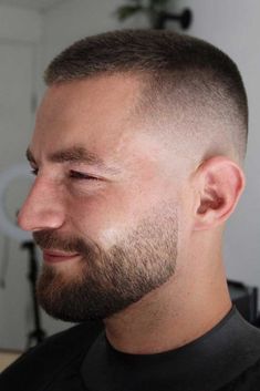 Short Hair Cuts For Men Fade Round Faces, Buzz Cut For Round Face Men, Styles For Thinning Hair, Buzz Cut With Fade, Thinning Hair Men, Military Fade Haircut, Men Buzz Cut, Jarhead Haircut, Haircut For Thinning Hair