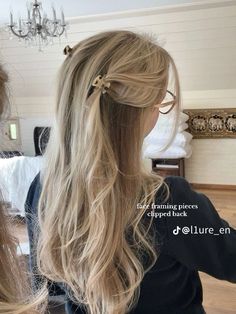 Shorter Layered Haircuts, Scandinavian Hair, Rhode Aesthetic, Matilda Djerf Hair, Old Money Hairstyles, Hairstyles Female, Costal Granddaughter, Blonde Baby, Hello Hair