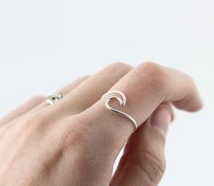 >> SHIPPING DELAYS < Adjustable Wavy Rings As A Gift, Adjustable Sterling Silver Wavy Rings, Minimalist Sterling Silver Wavy Ring, Minimalist Wavy Rings For Gift, Minimalist Wavy Rings As A Gift, Minimalist Wavy Rings As Gifts, Everyday Silver Jewelry With Wavy Design, Everyday Silver Jewelry With Wavy Shape, Everyday Silver Wavy Jewelry