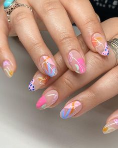 Cute Abstract Nails, Abstract Nails Design, Short Round Spring Nails, Spring Aura Nails, Short Round Summer Nails, Neutral Abstract Nails, Abstract Nails Short, Abstract Short Nails, Short Abstract Nail Designs