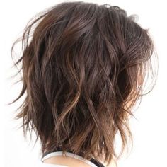 Shoulder-Length Haircuts To Show Your Hairstylist Now Medium Shaggy Haircuts For Fine Hair, Shoulder Length Bob Wavy Hair, Medium Length Shag Haircuts Round Face, Womens Long Bob, Shoulder Length Hair Cuts With Layers Choppy, Shoulder Length Wavy Bob, Dunner Wordend Haar, Boys Haircut, Messy Bob Hairstyles