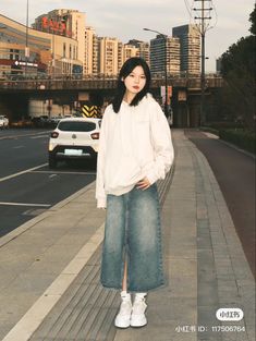 Long Maong Skirt Outfit, Maong Skirt Outfit, Maong Skirt, Cute Korean Outfits, Japan Outfits, Blazer And Skirt Set, Maxi Skirt Outfits, Uni Outfits, Korean Casual Outfits