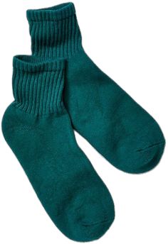 Casual Solid Ankle-high Socks, Aesthetic Pngs, Pngs For Moodboards, Dr Closet, Green Socks, Wardrobe Makeover, School Clothes, Vintage Fits, Wool Socks