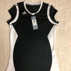 Light Weight, Quick Dry ~ Adidas Training Top Adidas Short Sleeve Training Tops, Black Moisture-wicking Activewear For Tennis, Moisture-wicking Tennis Sportswear Tops, Moisture-wicking Tennis Tops, Adidas Black Tops For Sports Events, Adidas Fitted Training Tops, Black Adidas Logo Top For Sports Events, Black Adidas Sports Top, Black Adidas Tops For Sports