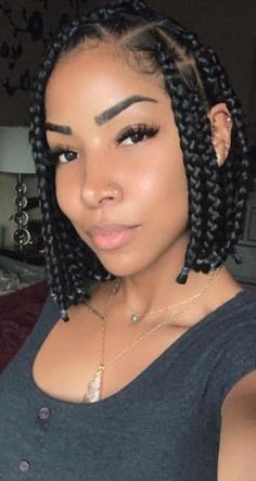 Box Braid Bob, Short Box Braids Bob, Braid Bob, Cabello Afro Natural, Bob Braids Hairstyles, Short Box Braids Hairstyles, Blonde Box Braids