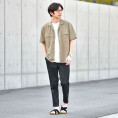 Japan Casual Outfits Men, Japan Casual Outfits, Japanese Outfits Street Style, Japan Summer Outfit, Mens Fashion Essentials, Outfit 2023, Minimalist Fashion Men, Japan Outfit