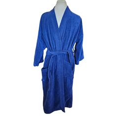 Mens 80s Terrycloth Robe Blue Size S/M Cotton USA Knee Length Pockets Retro    Fits modern small to medium  Patch pockets  3/4 sleeve  Adjustable loops  Tie waist  Quality terrycloth  Made in USA  Approximate measurements laid flat   Chest 22"  Length 42" Terrycloth Robe, Mens Robes, Mens 80s, Terry Cloth Robe, Men's Robes, Retro Fits, Flat Chest, Terry Cloth, Patch Pocket