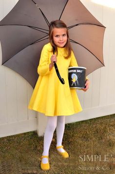 Last Minute DIY Halloween Costumes - Quick Ideas for Adults, Kids and Teens - Morton Salt Girl Costume Tutorial Simple Cosplay, Diy Karneval, Easy Halloween Costumes Kids, Halloween Parejas, Halloween Costumes To Make, Fairy Halloween Costumes