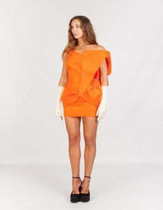 Made in Spain, handmade. The model is 170 cm and wears a size S. The Elise Orange Mini Dress design is an elegant and sophisticated dress. An asymmetric, abstract and unique design. It has an asymmetric strapless neckline. The color will make your skin tone stand out. It is comfortable, bright and perfect for social events like parties and dates. Wearing this dress you will catch everyone's attention without a doubt! If you want to feel unique and beautiful, wear it! SOHUMAN is a sustainable fas Modern One-shoulder Fitted Dress, Chic Mini Dress With Asymmetrical Neckline And Fitted Bodice, Chic One-shoulder Dress With Fitted Bodice, Cocktail Asymmetrical Dress With Fitted Bodice, Chic One Shoulder Fitted Off Shoulder Dress, Chic One Shoulder Off Shoulder Dress With Fitted Bodice, Chic One-shoulder Fitted Off-shoulder Dress, Asymmetrical One Shoulder Cocktail Dress With Fitted Bodice, Cocktail One-shoulder Dress With Fitted Bodice