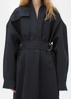 Robe ceinturée en coton et laine satinés | CÉLINE Trench Coat With Dress, Coat With Dress, Old Celine, Celine Vintage, Mode Vintage, Modern Fashion, Minimal Fashion