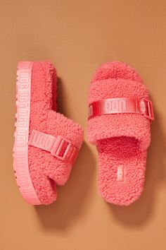 Ugg Fluffita Slippers, Big Steppa, Ugg Store, Gucci Boots, Fluffy Slippers, Jordan Outfits