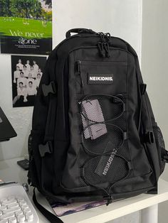 Korean Backpack, Backpack Korean, String Backpack, School Bag Essentials, Back Bag, Model Aesthetic