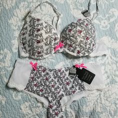 New York Eregance Push Up Bra Size 34c And M/6 Size Panties Set Bras And Panties, Push Up Bra, Bra Sizes, Women's Intimates, Push Up, Pink White, New York, Bra, Women Shopping