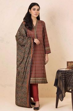 Zeen Wfm31736 Red Winter Shawl 2021 Pakistani Designer Suits, Winter Shawl, Ladies Clothing, Pakistani Designers, Shalwar Kameez, Pakistani Outfits, Designer Suits, Clothing Brand, Shawl