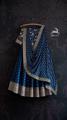 Swati Manish Lehenga, Photoshoot Lehenga, Lehenga Boutique, Lehenga Draping, Boutique Lehenga, Lehenga Photoshoot, Lehenga For Sangeet, Lehenga Accessories, Lehenga For Reception