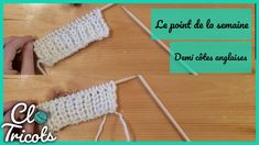 two pictures showing how to crochet the ends of an object on a table