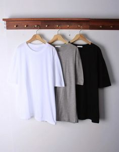 Womens Basic Simple Thin Cotton Long T Shirts - Etsy Bosnia and Herzegovina Long T Shirts, Long T, Womens Basic, Long Tshirt, Layered Look, Shirt Women, Bosnia And Herzegovina, Cotton Shirt, T Shirts For Women