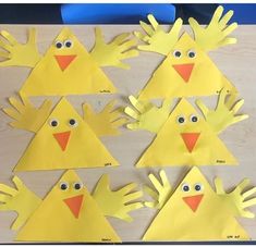 Kindergarten Easter, Preschoolers Activities, Triangles Activities, Easter Crafts Preschool, Easter Crafts For Toddlers, Halloween Crafts For Toddlers, Easter Preschool