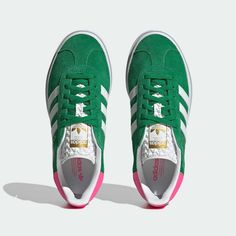 adidas Originals GAZELLE BOLD HQ6892 HQ6912 ID6990 HQ6893 IG3136  Women's New Description About This Items No "list of Adidas' most iconic shoes" would be complete without the Gazelle, a suede shoe created for indoor courts in the 1970s that continues to gain new fans today. This season's model takes that beloved style to new heights, with a three-layer outsole for added height and a new interpretation of a classic style. The sporty details of smooth, soft suede and jagged three stripes remain. The metallic gold "Gazelle" lettering is a testament to Adidas' heritage. Condition New with Tags Included Items Shipping We always send the item with a tracking number. So please place an order without any concern on delivery. You can always track the delivery status. Shipping is only available to Adidas Bold, Gazelle Bold, Guys Fits, Bold Shoes, Adidas Sneakers Women, Outfits Jeans, Footwear For Women, Adidas Shoes Women, Trendy Sneakers