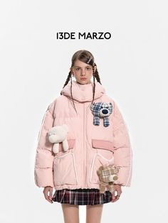 13DE MARZO Doozoo Everywhere Down Jacket Petal Pink Size Chart ( in CM ) Chest Shoulder Length S 138 57 64 M 142 58.4 66 L 148 60.5 69 Lining composition: 100% PolyesterLining material composition: 100% PolyesterFilling: White Duck Down (down content 85%) Fleece content: S/275g; M/287g; L/306g Pink Nylon Hooded Jacket For Winter, Pink Puffer Jacket With Pockets For Outdoor, Pink Puffer Jacket With Pockets For Winter, Pink Winter Puffer Jacket With Pockets, Long Sleeve Nylon Outerwear With Patchwork, Trendy Winter Outerwear With Multiple Pockets, Pink Nylon Winter Outerwear, Winter Nylon Pink Outerwear, Pink Winter Streetwear Outerwear