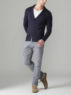 Classic White Dress, Paul And Joe, White Jeans Men, Quoi Porter, Cardigan White, Mens Fashion Jeans, Cotton Jeans, Sharp Dressed Man, Cardigan Outfits