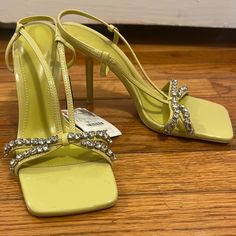 Never Worn. Missing A Few Stones On Sides But Not Noticeable Glamorous Spring Heels By Zara, Glamorous Zara Sandals For Spring, Zara Strappy, Pink Sandals Heels, Strappy Platform Heels, Strappy Block Heel Sandals, Gold High Heels, Black Patent Heels, Strappy Platform Sandals