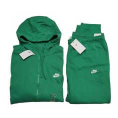 Nike Nsw Club Fleece Men's Sweatsuit Tracksuit Matching Kelly Green Gift Set Nwt Get Back To Your Style Roots With Nike’s Classic Club Hoodie And Joggers. Brushed Fleece Keeps You Warm And Comfortable, And Ribbed Cuffs Let You Show Off Your Favorite Shoes. Spacious Hood Is Lined For Comfort. Kangaroo Pocket For Small-Item Storage. Nike Standard Fit Zip Up Design Stretch-Ribbed Cuffs And Hem Nike Logo Elastic Waistband With An Adjustable Drawcord Lets You Personalize The Fit. Cotton Blend Machine Wash Shown: Malachite Green/White New With Tags! No Flaws/Odors. Actual Color May Vary Slightly In Person Due To Lighting And/Or Screen Brightness Of Computer Or Mobile Device. We Offer Com Style Roots, Nike Club Fleece, Hoodie And Joggers, Malachite Green, Green Gift, Tracksuit Set, Nike Green, Green Gifts, Pullover Designs