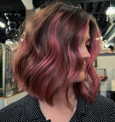 Pink balayage isn’t just balayage; it’s an attitude! If you think life is pretty in pink, you’ll love these 26 ideas for pink balayage, including rose gold and pastels. Click the article link for more photos and inspiration like this // Photo Credit: Instagram @laurenai // #balayage #balayagehair #champagnerosegoldbalayage #darkhairrosegoldbalayage #lightpinkbalayage #pinkbalayage #pinkbalayagehair #rosegoldbalayage Pastel Pink Balayage Short Hair, Pink Peekaboo Balayage, Rose Brown Balayage Brunettes, Colored Highlights On Brown Hair, Balayage Pink Hair Brunettes, Dusky Pink Hair, Pink And Brown Hair Short, Short Brown Hair With Pink Highlights, Short Hair Pink Highlights