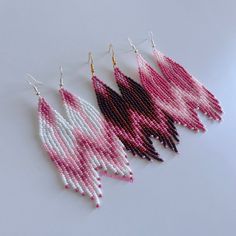 Elegant Pink Beaded Earrings, Beaded Fringe Earrings Pattern, Elegant Pink Earrings With Beaded Fringe, Pink Beaded Earrings, Seed Bead Earrings Diy, Small Beaded Earrings, Elegant Pink Fringe Beaded Earrings, Beaded Fringe Earrings, Pink Native American Beaded Earrings