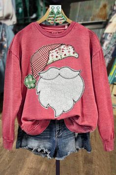 Christmas Santa Patch Sweatshirt Patch Sleeve, Sweatshirt Makeover, Patch Sweatshirt, Santa Sweatshirt, Diy Sweatshirt, Round Neck Top, Holiday Sweatshirt, Sweater Collection, Estilo Chic