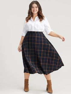 Trendy Bottoms, Plus Size Work, Plaid Outfits, Elastic Waist Skirt, Love Free, Plus Size Clothing For Women, Work Office, Womens Clothing Sizes, Office Fashion