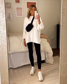 Fashion For Summer 2023, Fashionable Comfy Outfits, Athleisure At Work, Cute Athleisure Outfits Winter, Put Together Comfy Outfits, Gym Teacher Outfits Female, Athletic Fashion Womens, Casual Summer Outfits Leggings, Outfit Ideas Athleisure