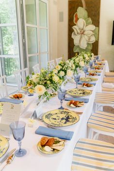 bridal luncheon Elegant Bridal Brunch, Bridal Luncheon Ideas, Elegant Entertaining, Bridal Luncheon, Bridal Brunch, Quick Saves